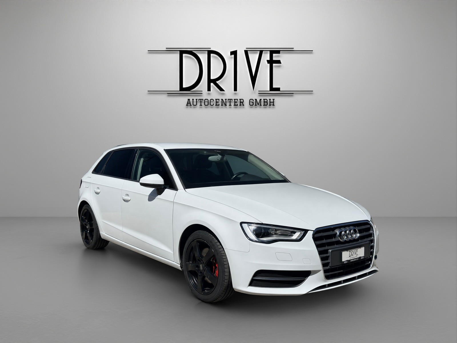 AUDI A3 Sportback 1.8 TFSI Attraction-image-2