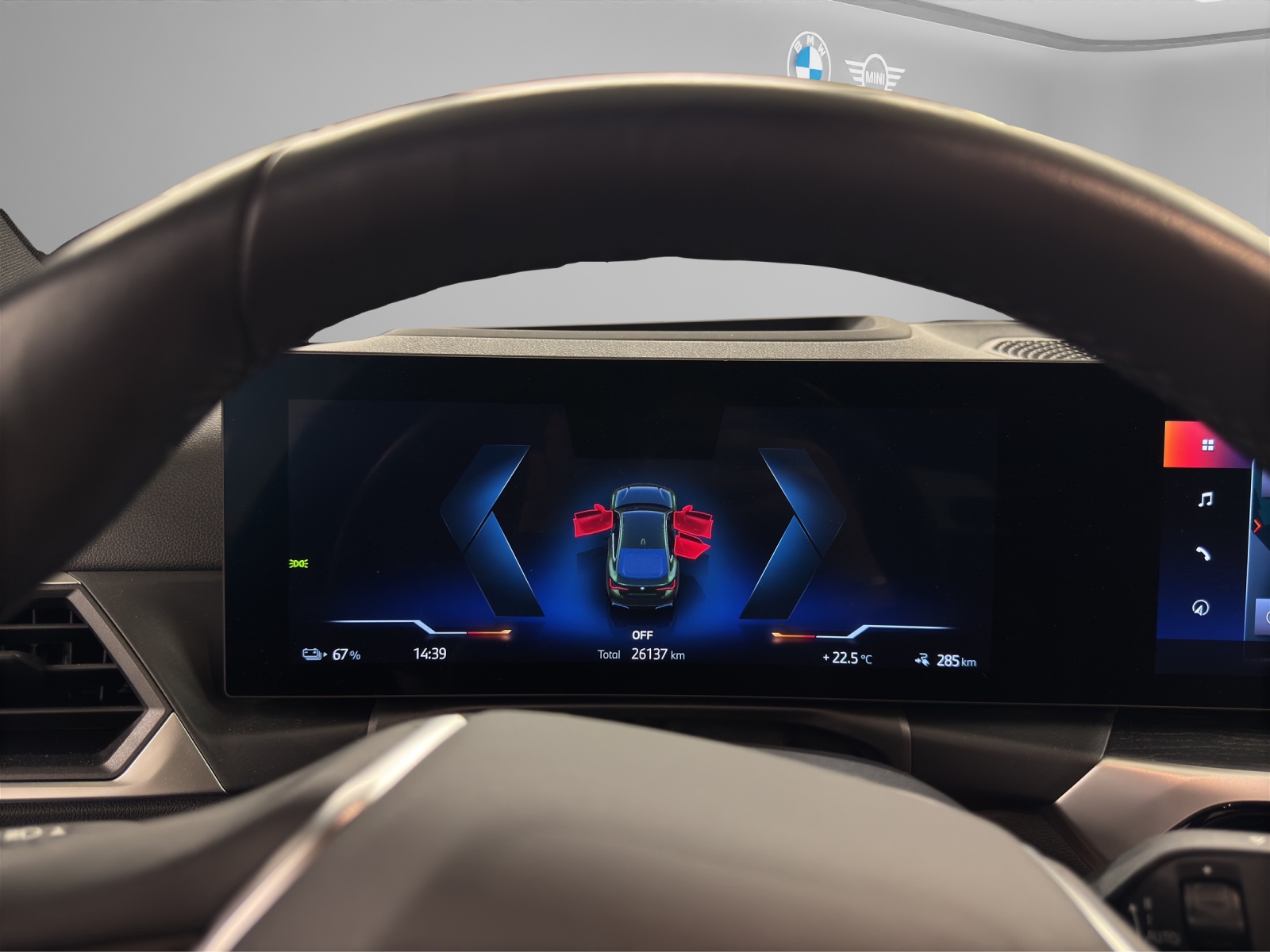 BMW i4 eDrive40-image-15