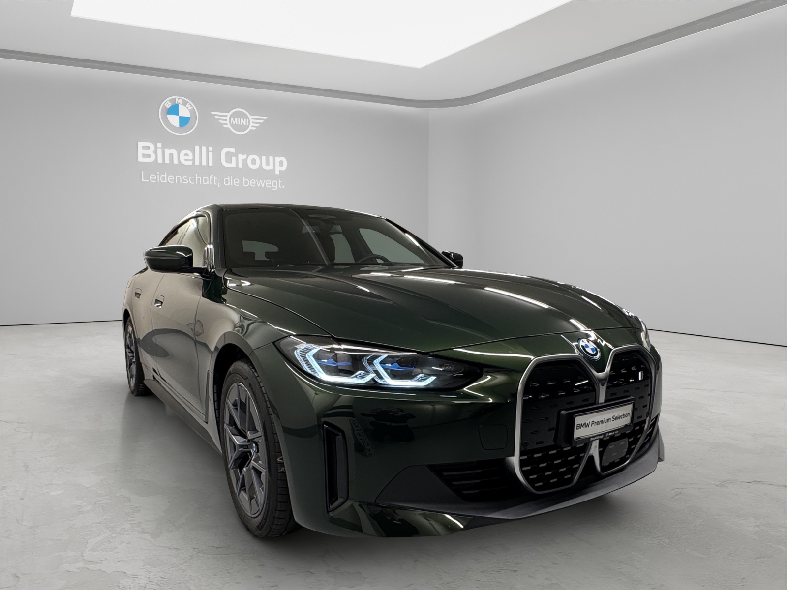 BMW i4 eDrive40-image-5