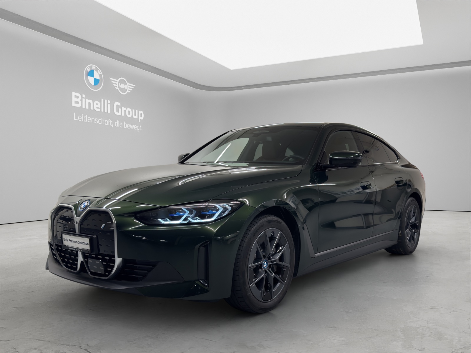 BMW i4 eDrive40-image-0