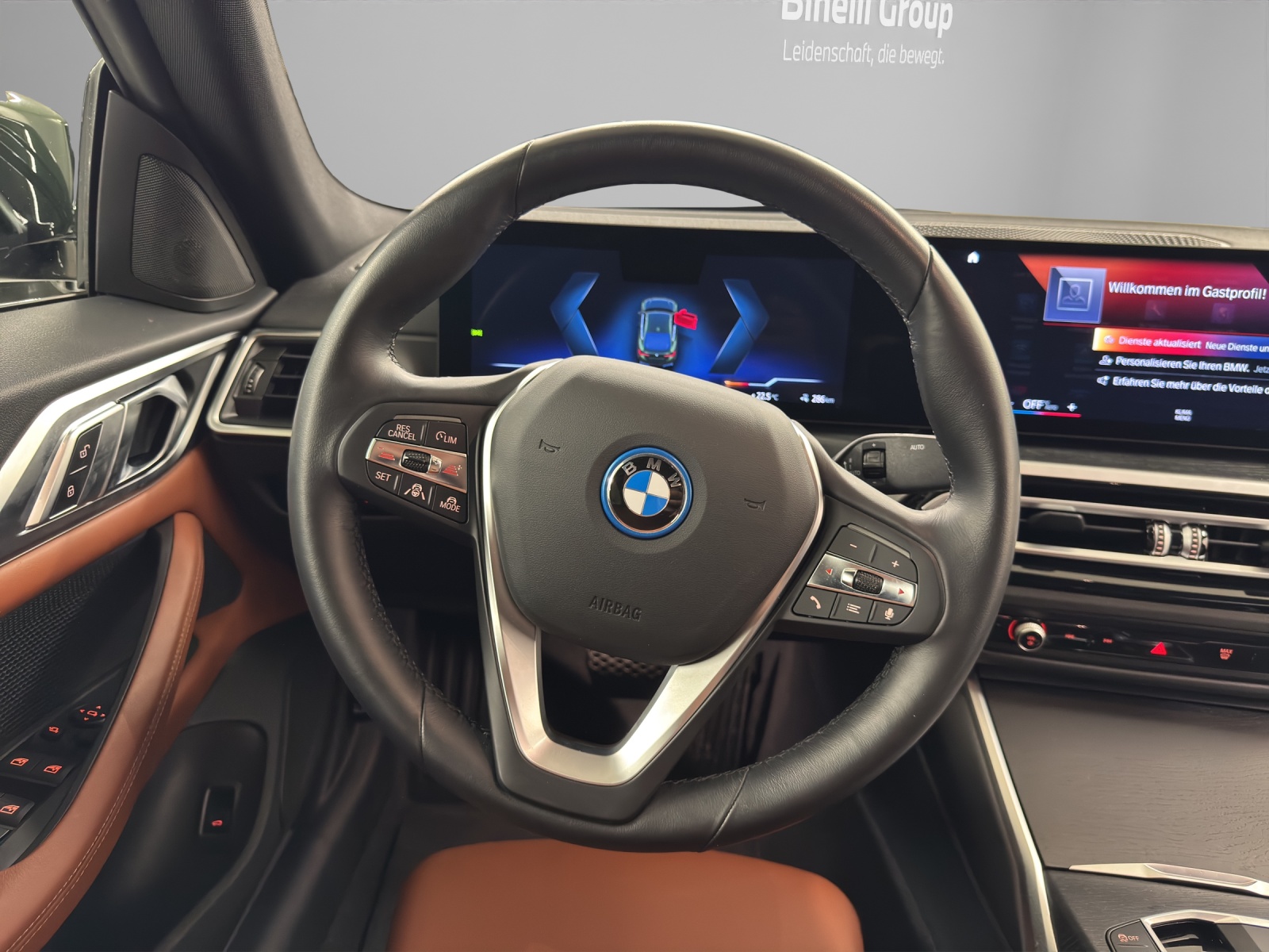 BMW i4 eDrive40-image-14