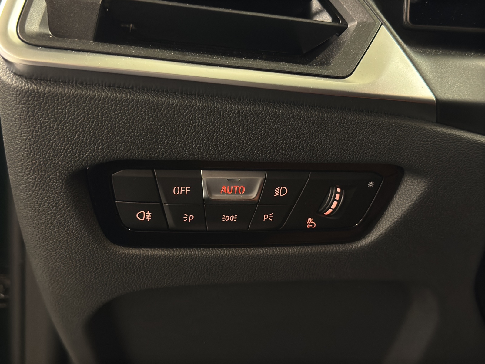 BMW i4 eDrive40-image-20