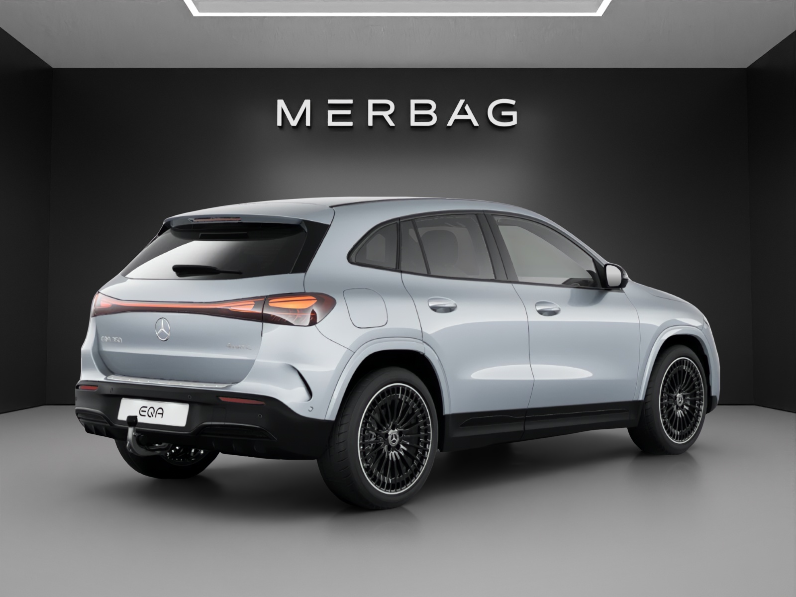 MERCEDES-BENZ EQA 350 66,5 kWh 4Matic Swiss Star-image-4
