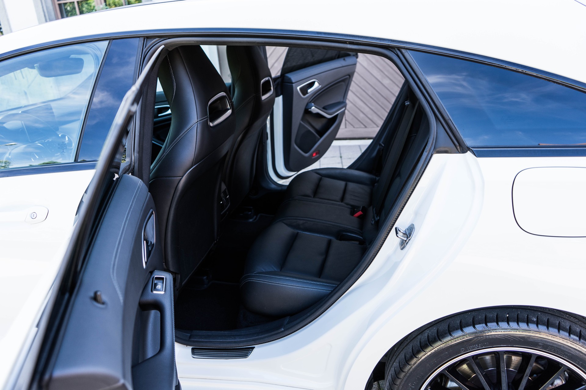 MERCEDES-BENZ CLA Shooting Brake 200 7G EXCLUSIV KESKIN-image-11