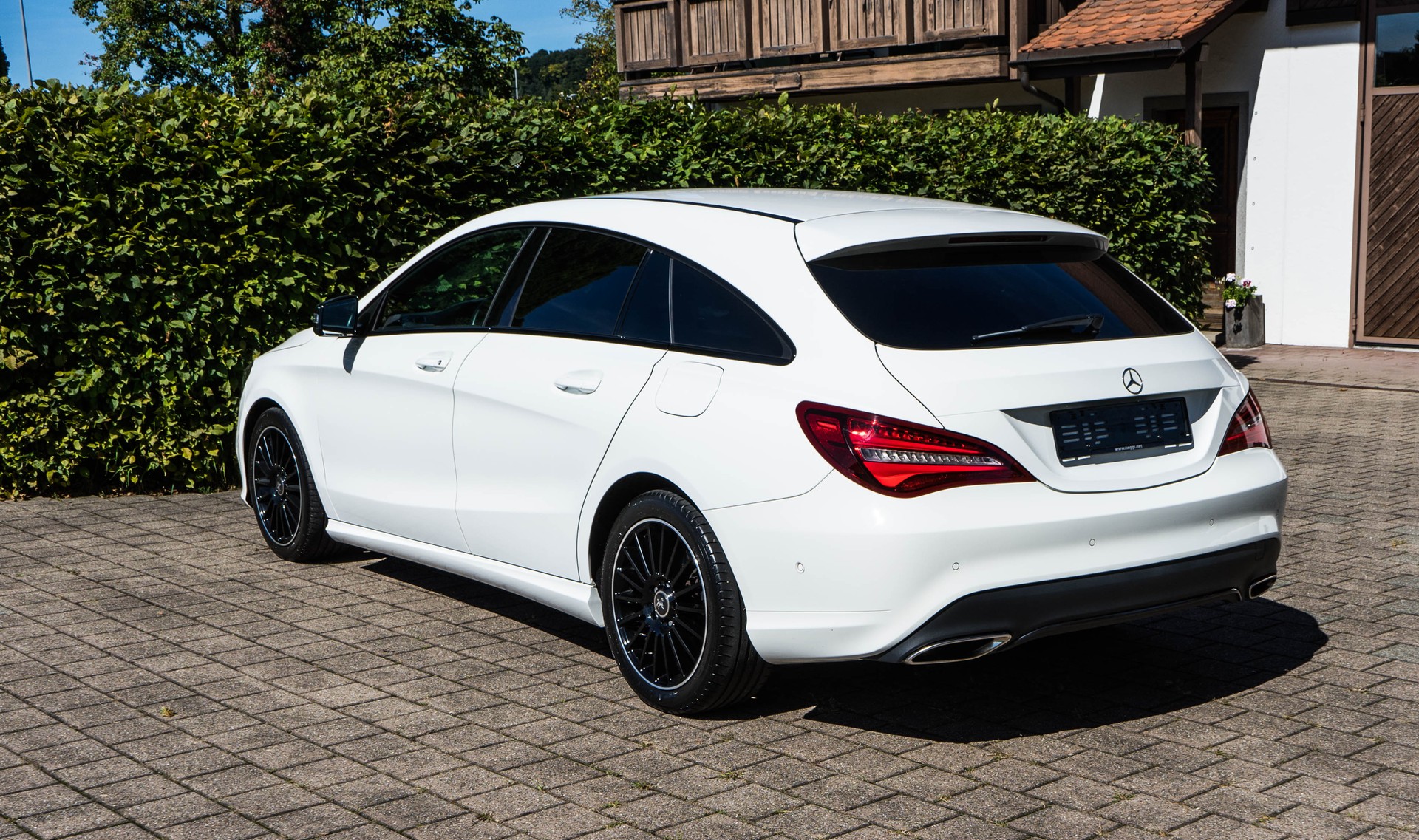 MERCEDES-BENZ CLA Shooting Brake 200 7G EXCLUSIV KESKIN-image-7