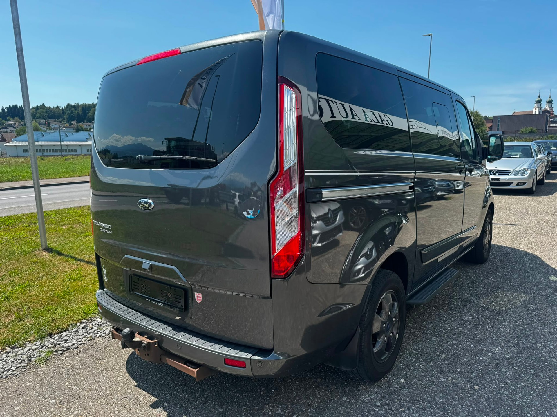 FORD Tourneo Custom 310 L1H1 Titanium-image-4