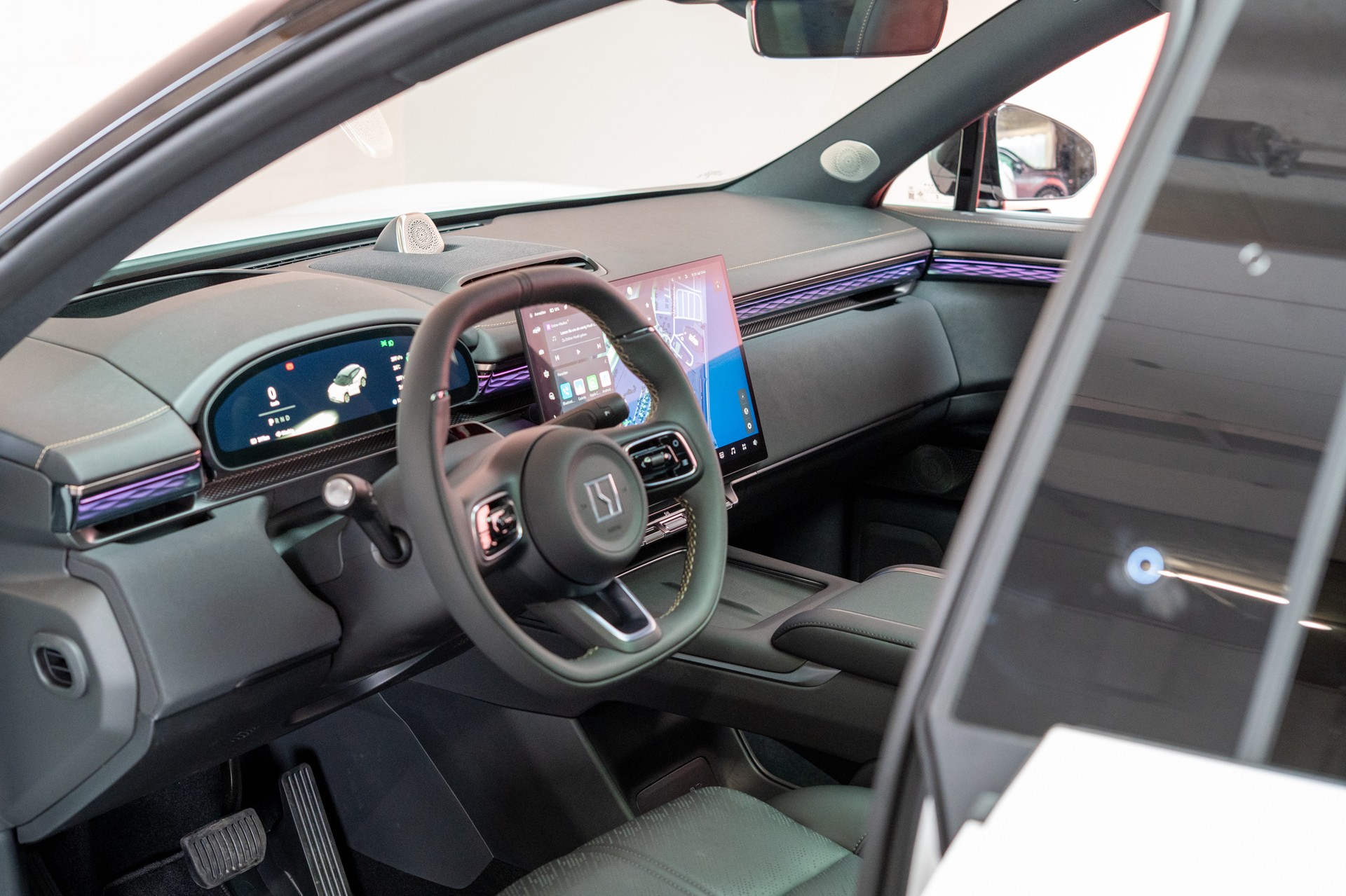 ZEEKR 7X 100kWh Privilege AWD / Comfort & Cockpit Paket / Panorama-Schiebedach / Massage-Sitze-image-11