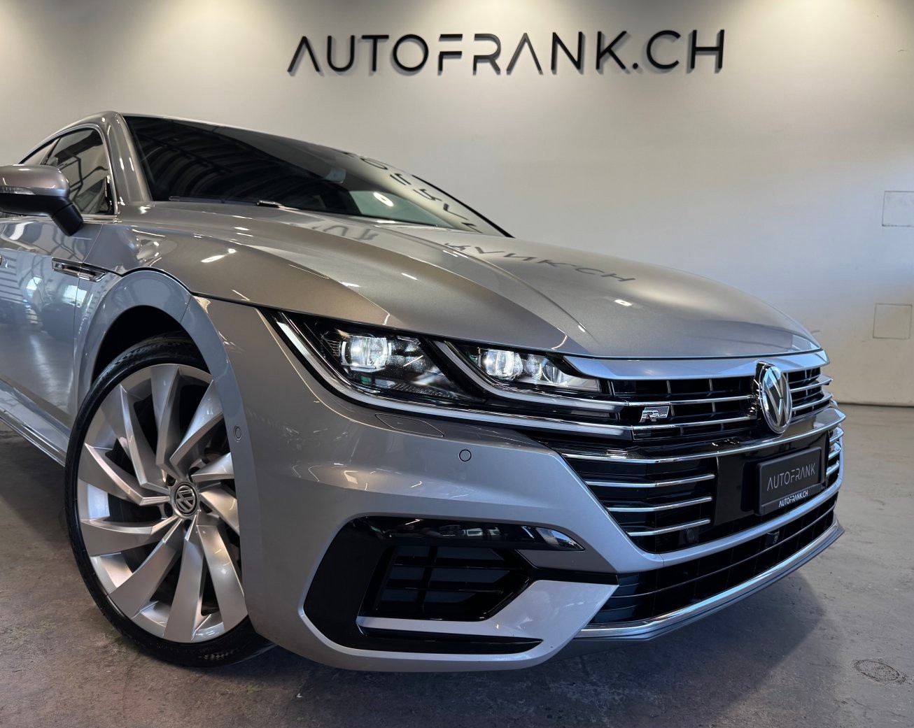 VW Arteon 2.0 TDI 190 R-Line DSG 4m-image-6