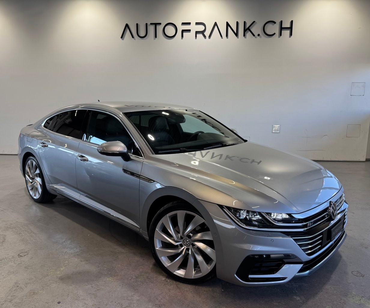 VW Arteon 2.0 TDI 190 R-Line DSG 4m-image-5