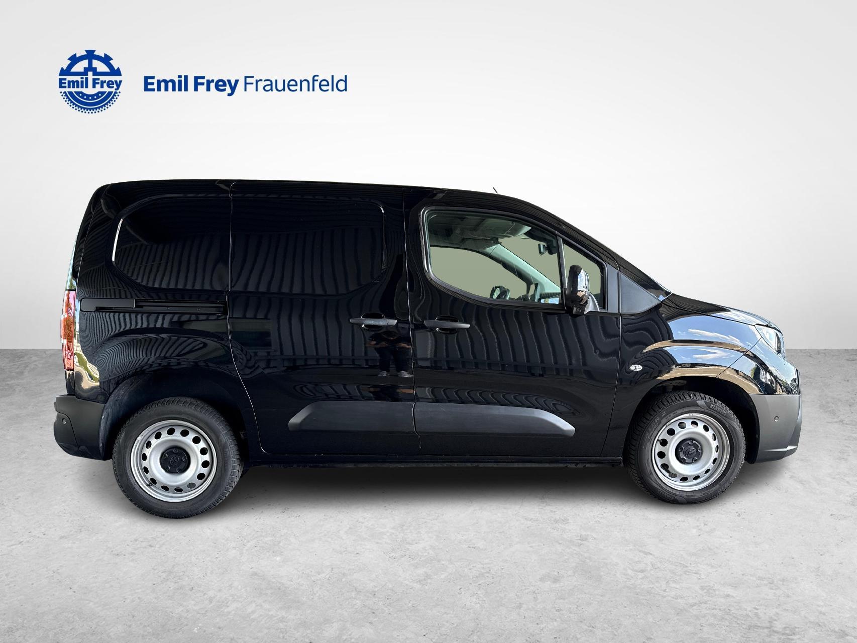 TOYOTA PROACE CITY Van L1 1.2 Advanced-image-5
