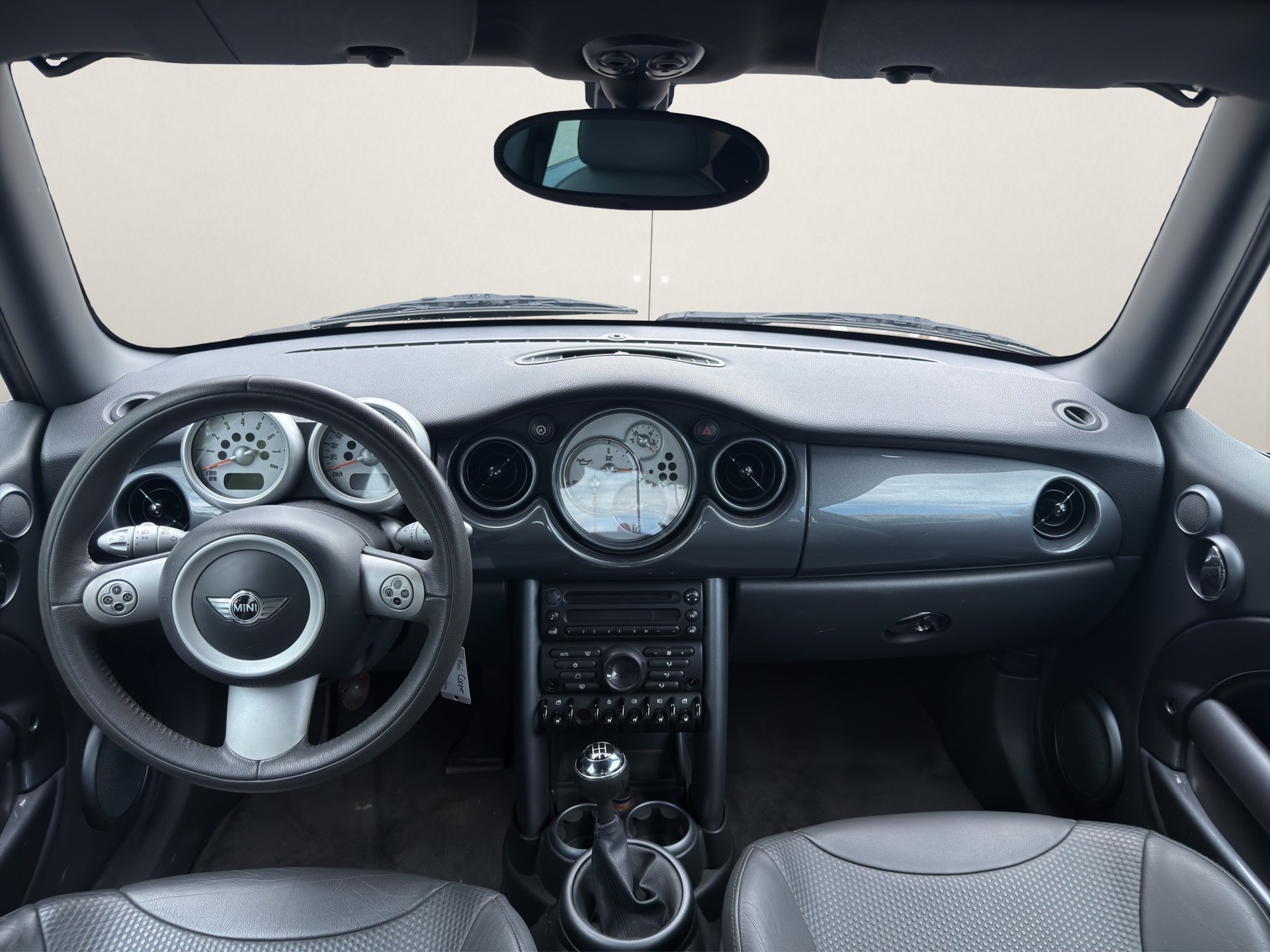MINI Cooper-image-9