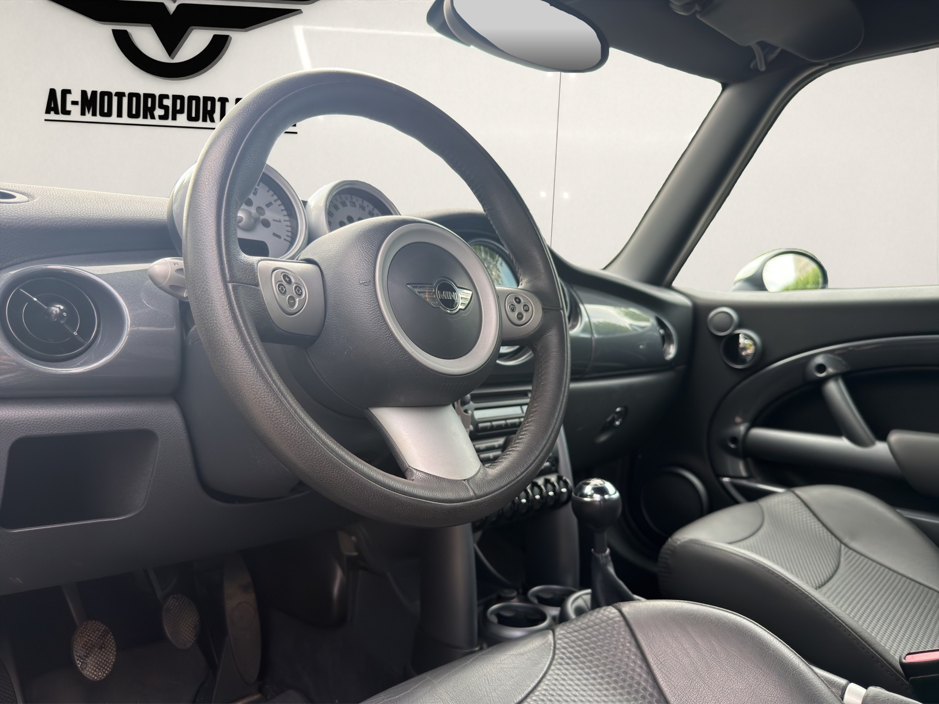MINI Cooper-image-14