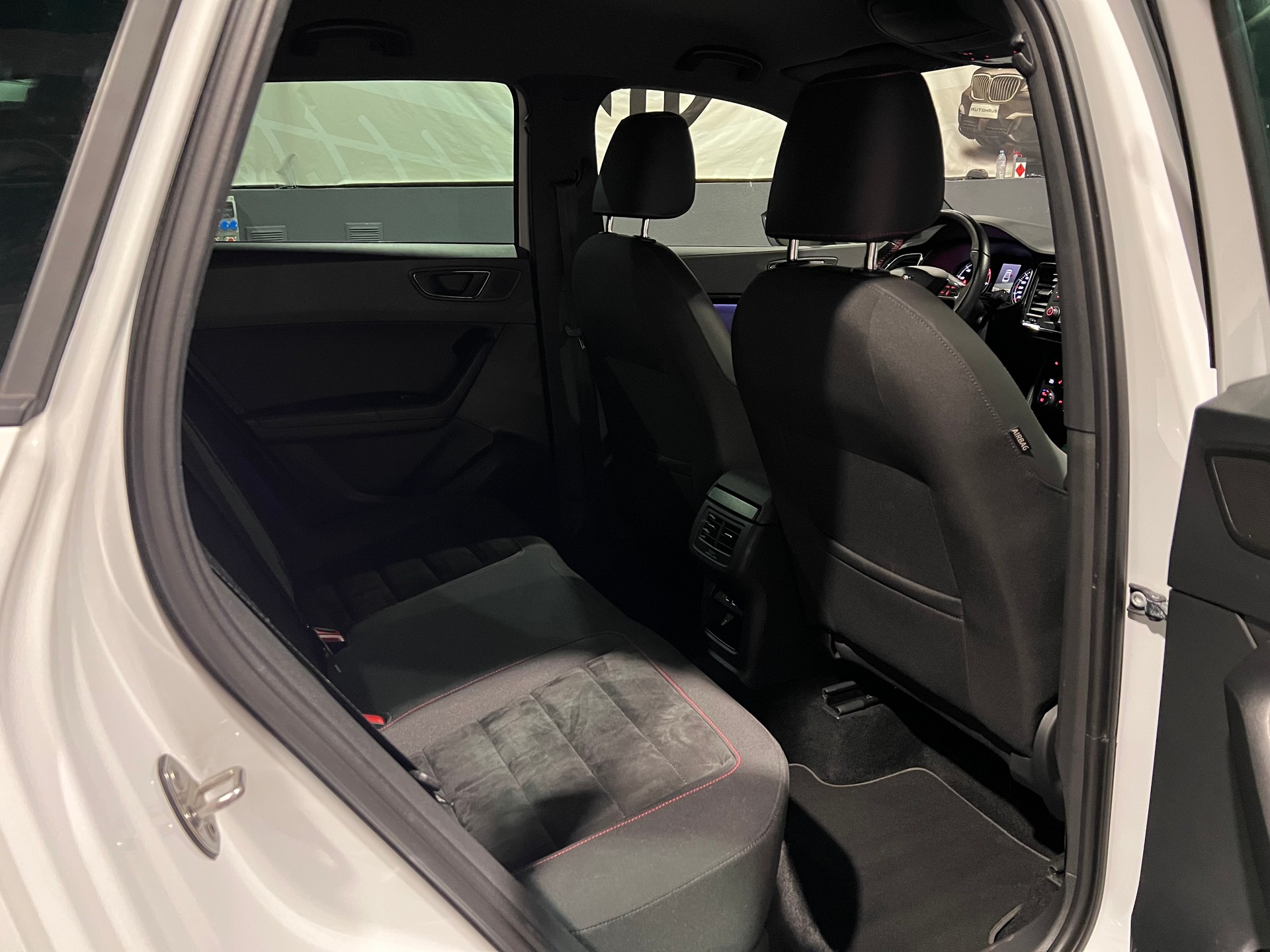 SEAT Ateca 2.0 TSI FR 4Drive DSG-image-15