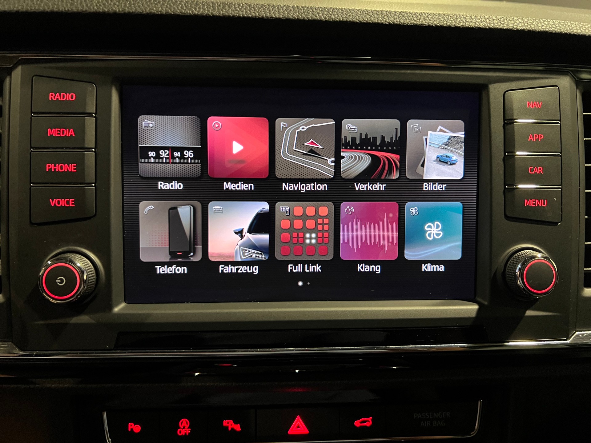 SEAT Ateca 2.0 TSI FR 4Drive DSG-image-17