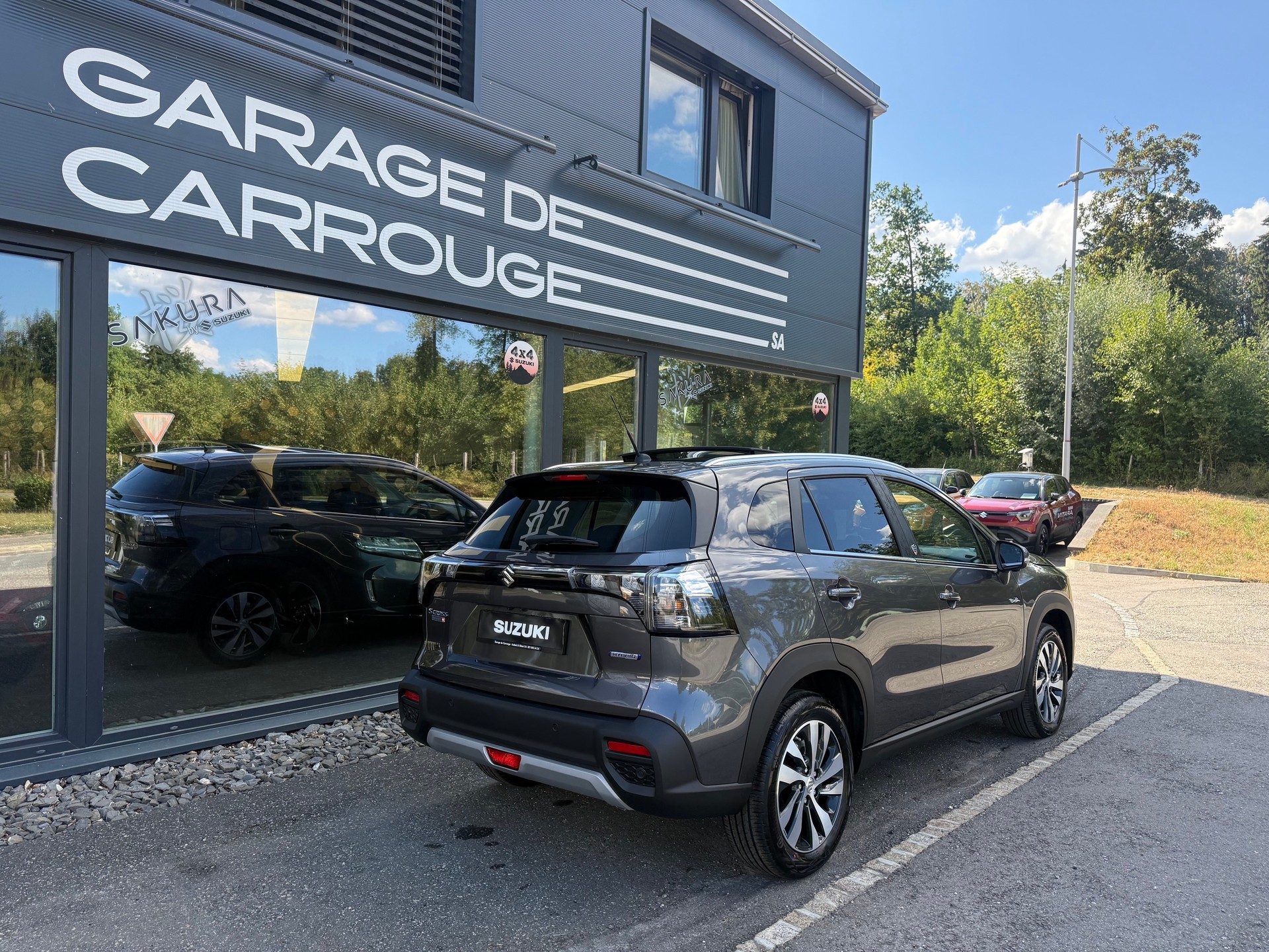 SUZUKI S-Cross 1.4 16V Piz Sulai Top MHD 4WD Automatic-image-4