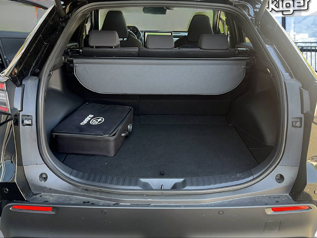 SUBARU Solterra eV Advantage AWD Gold-Line-image-25