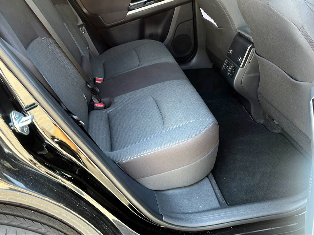 SUBARU Solterra eV Advantage AWD Gold-Line-image-26
