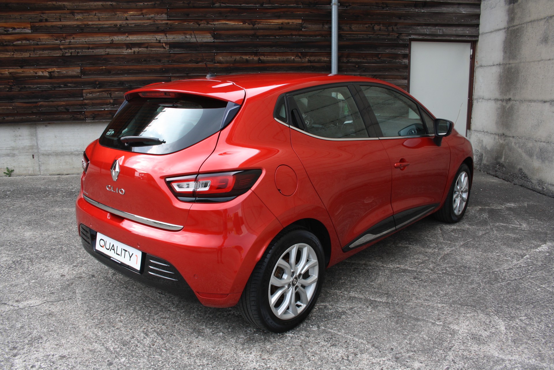 RENAULT Clio 1.2 16V T Intens-image-6
