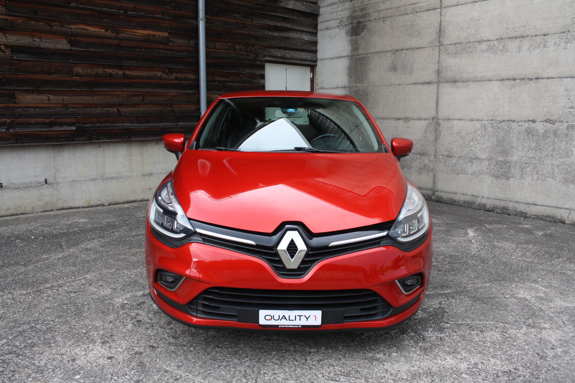 RENAULT Clio 1.2 16V T Intens-image-1