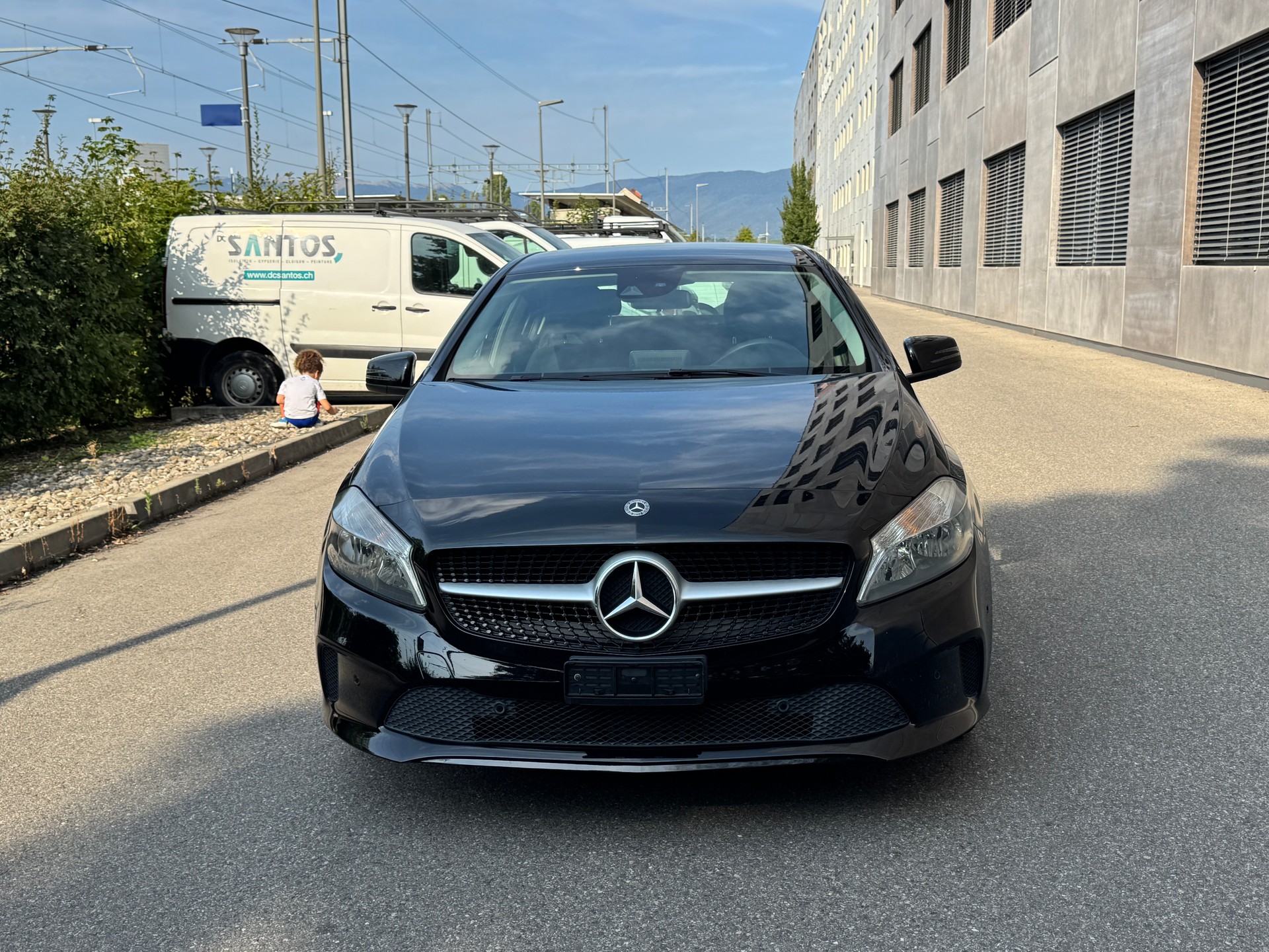 MERCEDES-BENZ A 220 4Matic 7G-DCT-image-0