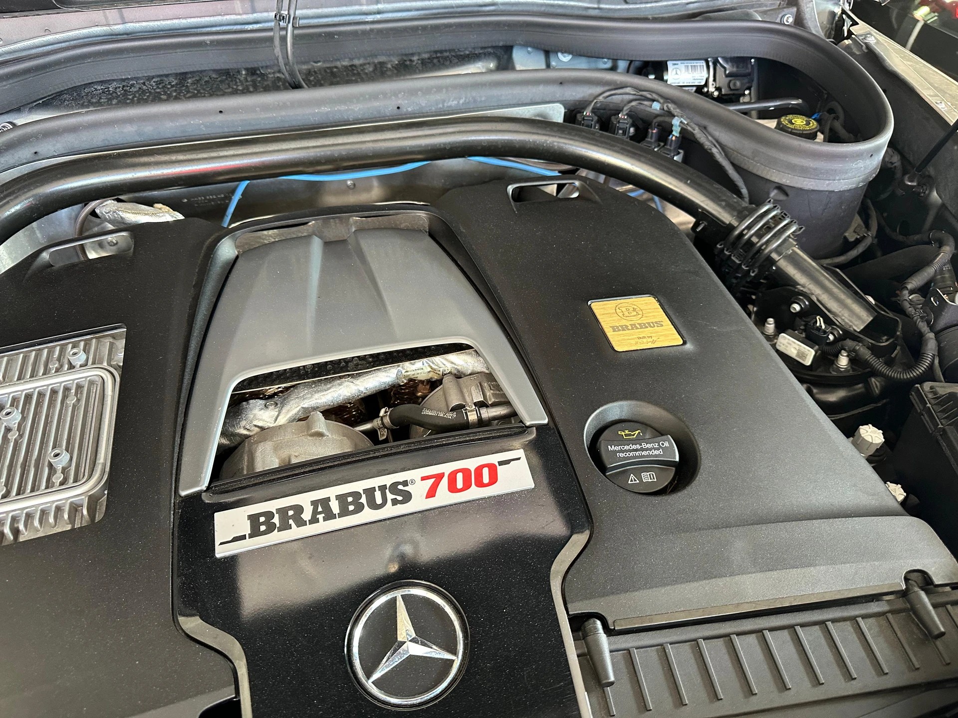 MERCEDES-BENZ G 63 AMG Speedshift Plus G-Tronic-showroom-element-3