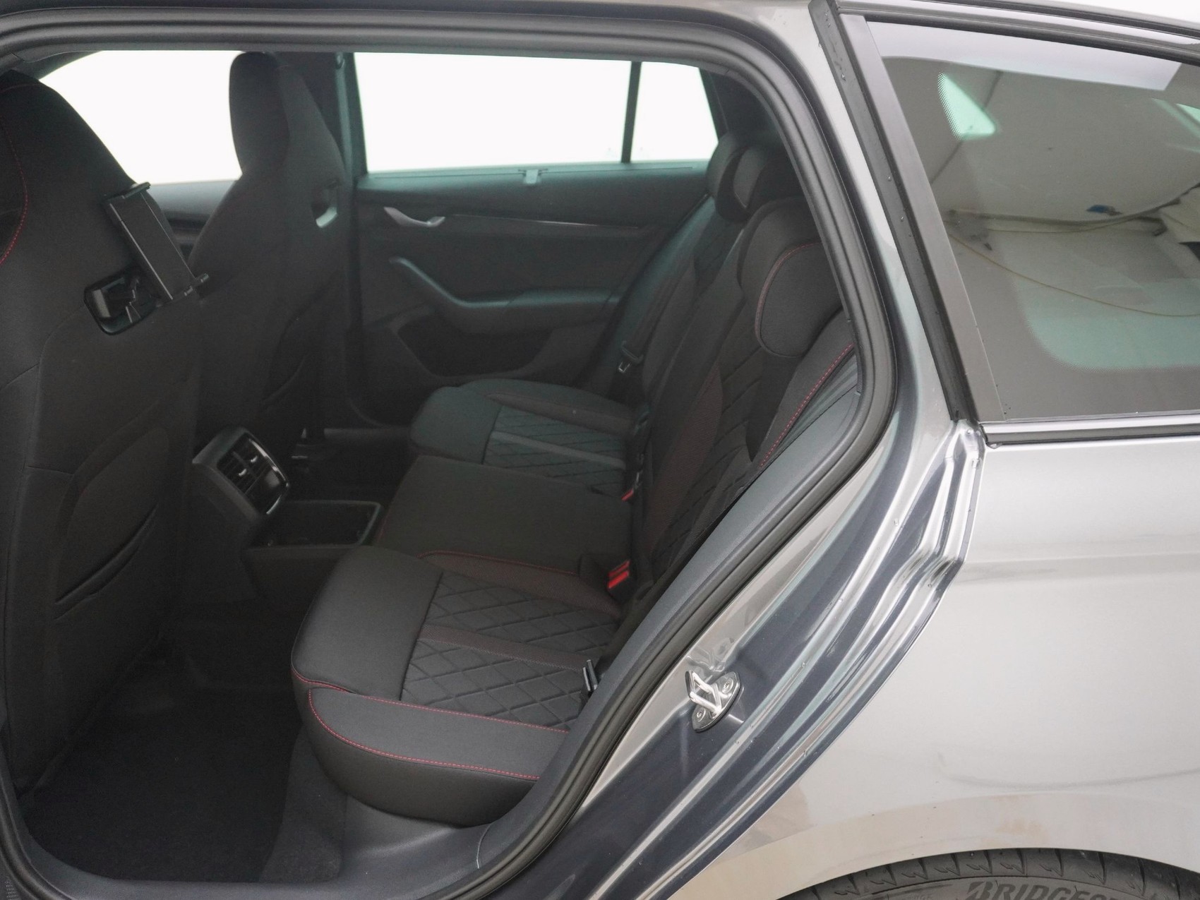 SKODA Octavia 2.0 TSI RS DSG-image-14
