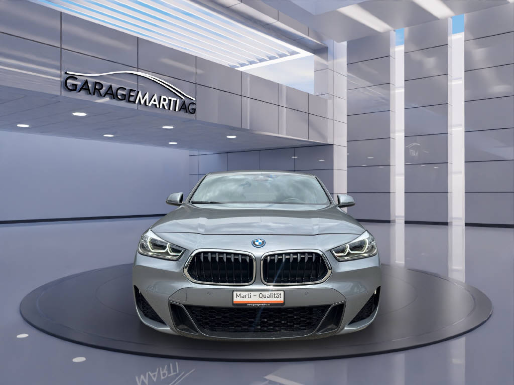 BMW X2 25e xDrive-showroom-element-1