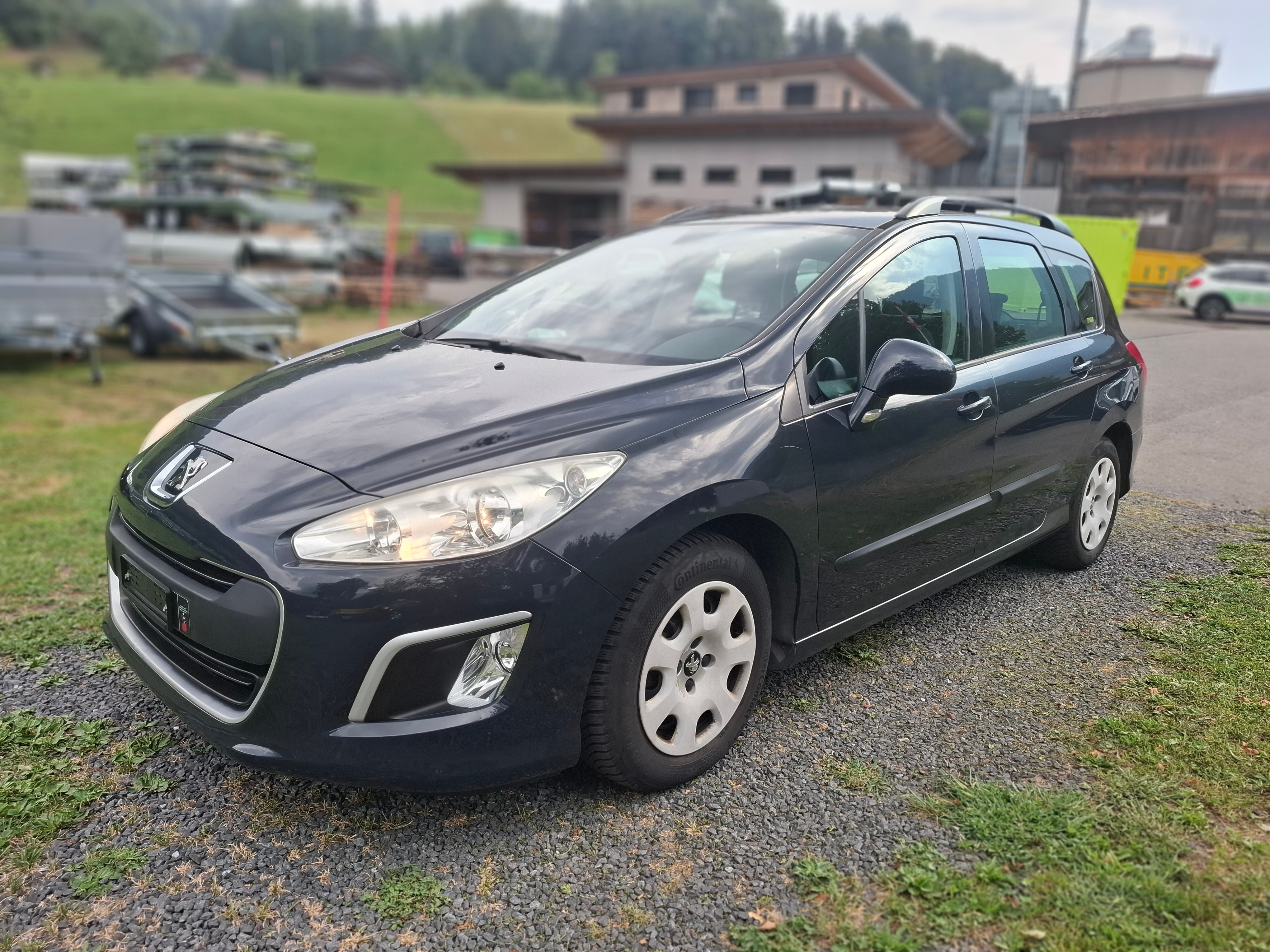 Car photo