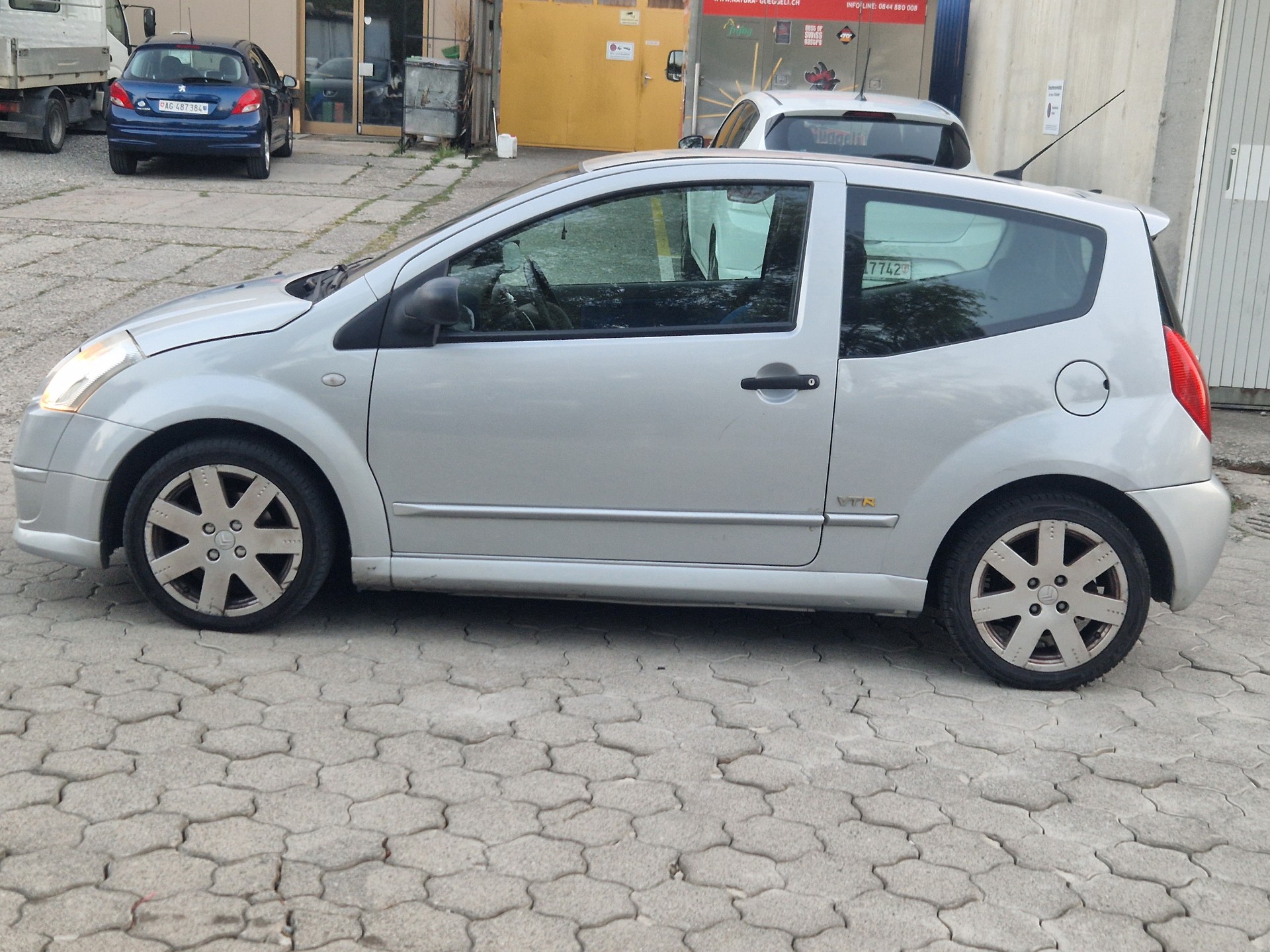 CITROEN C2 1.6i VTR SensoDrive-image-7