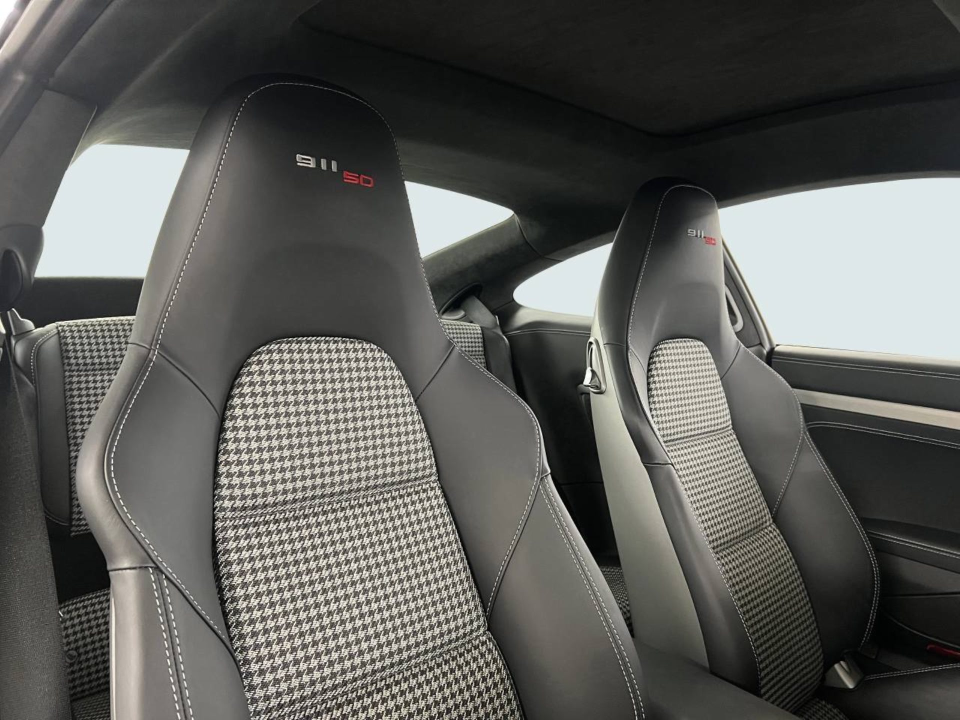 PORSCHE 911 Jubiläumsmodell 50 Jahre 911-image-18