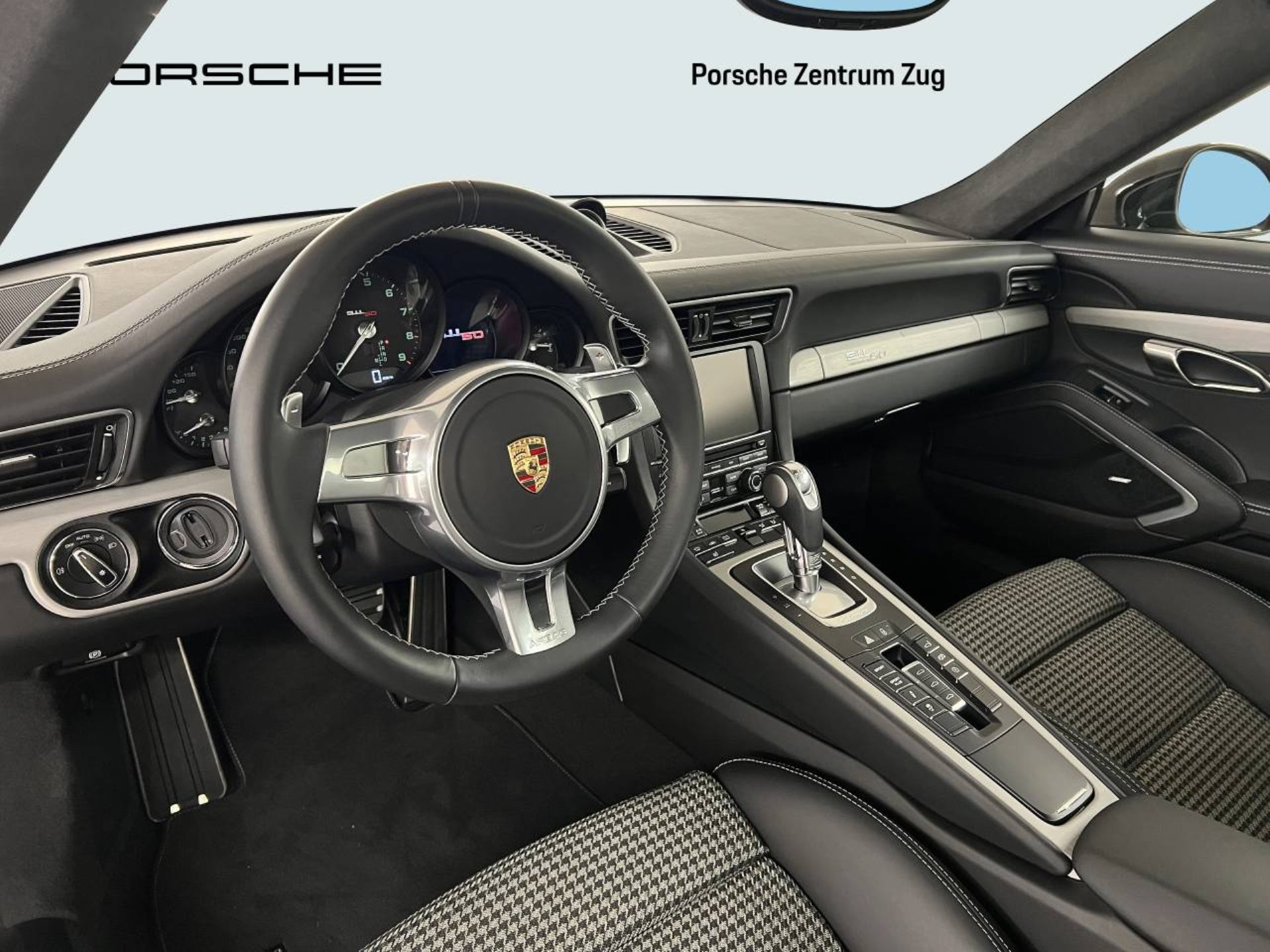 PORSCHE 911 Jubiläumsmodell 50 Jahre 911-showroom-element-3