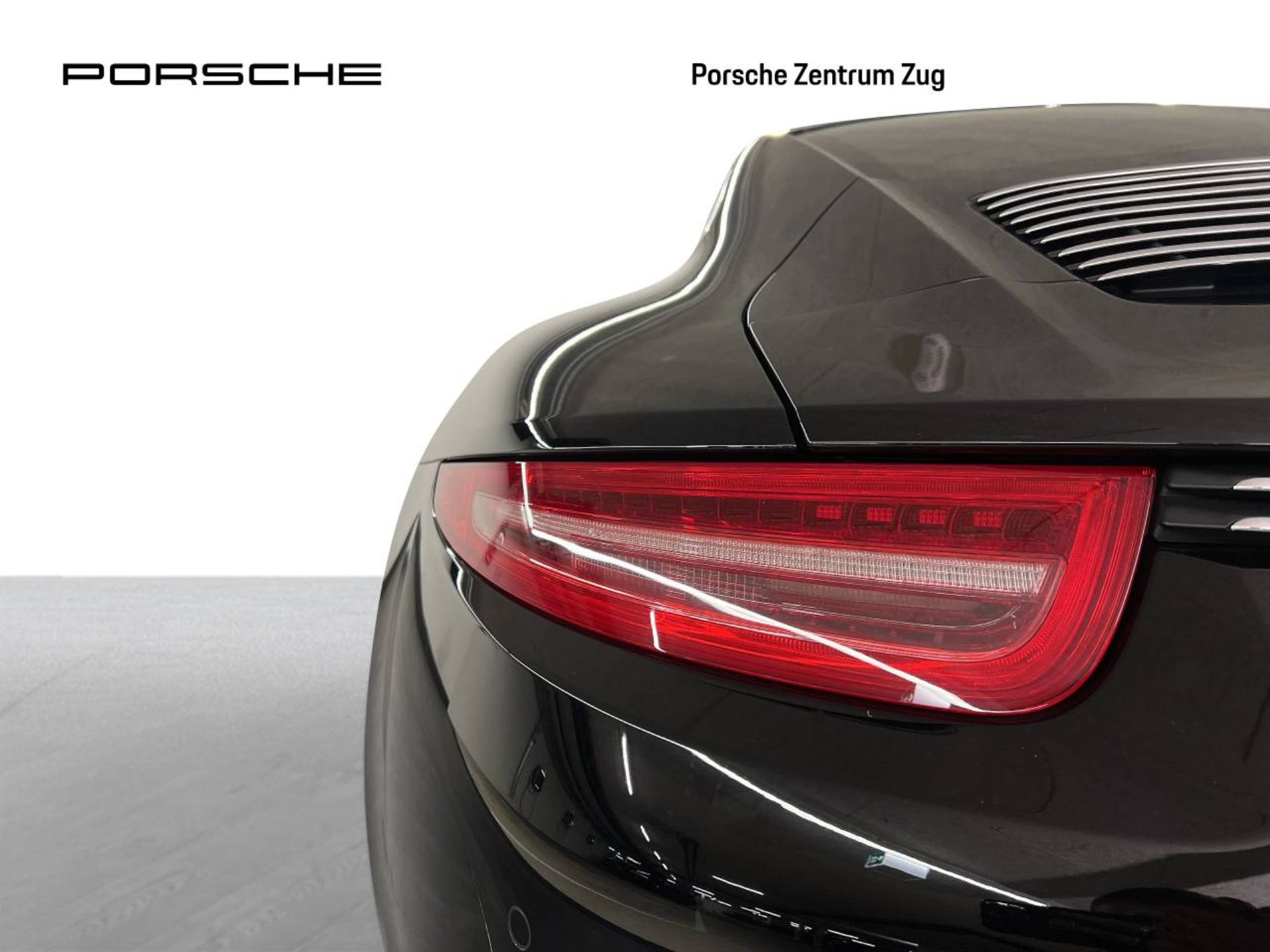 PORSCHE 911 Jubiläumsmodell 50 Jahre 911-image-12