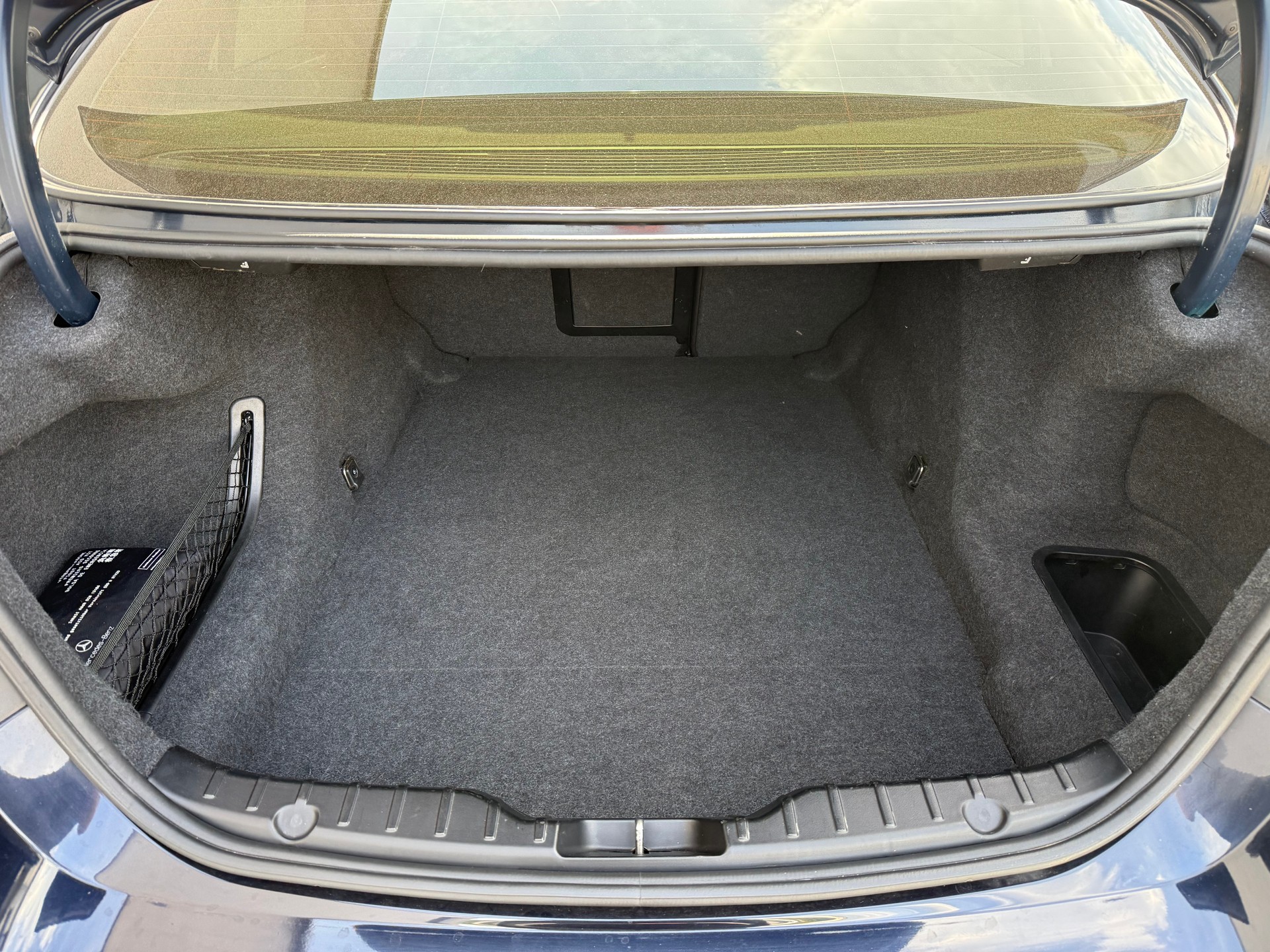 BMW 550i xDrive Steptronic-image-13
