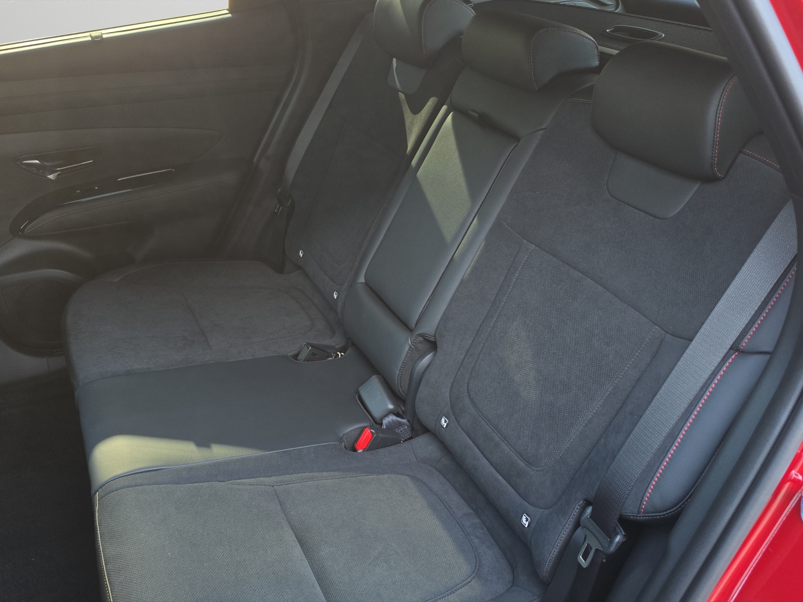 HYUNDAI Tucson 1.6 TGDI HEV N-Line 4WD-image-10