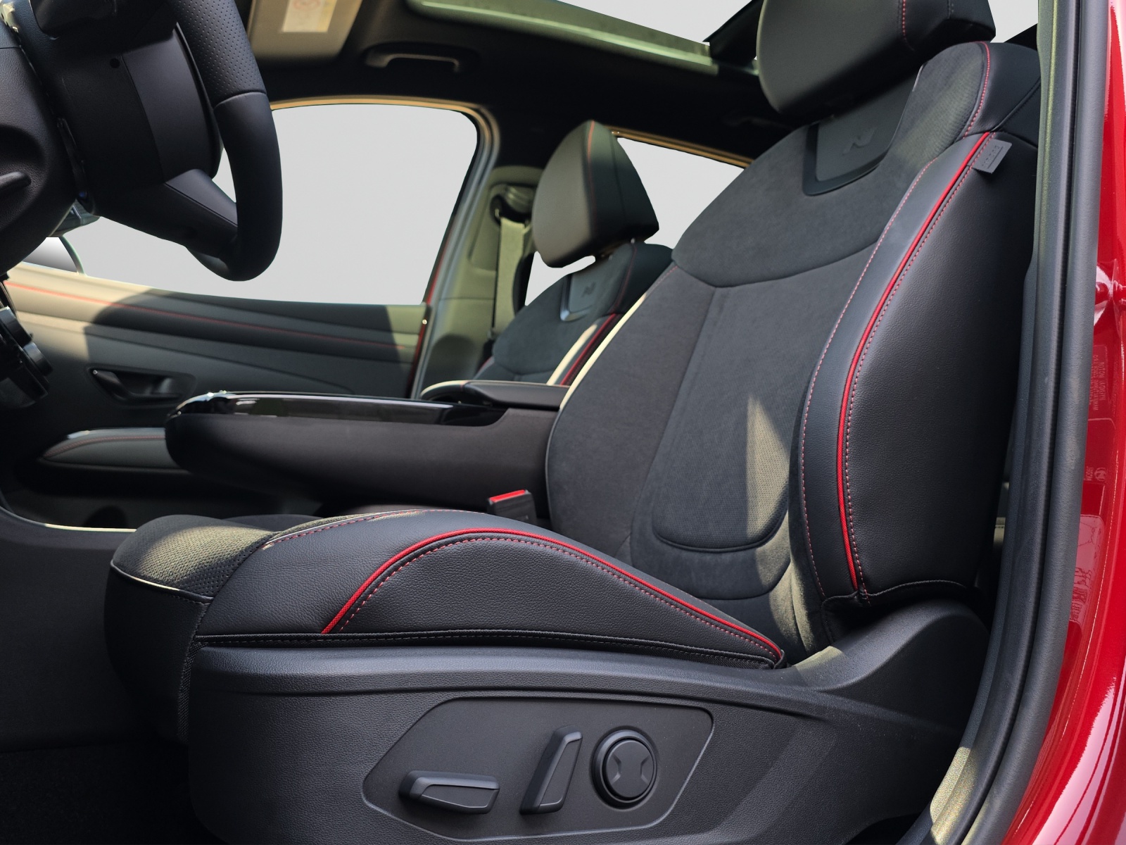 HYUNDAI Tucson 1.6 TGDI HEV N-Line 4WD-image-9