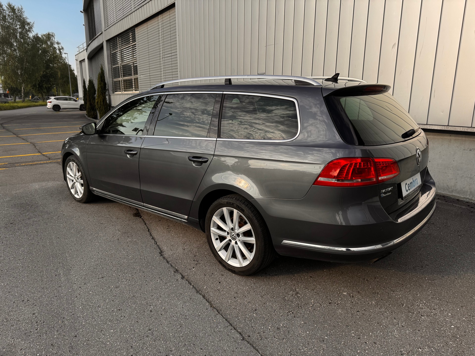 VW Passat Variant 2.0 TDI BMT Highline DSG-image-3
