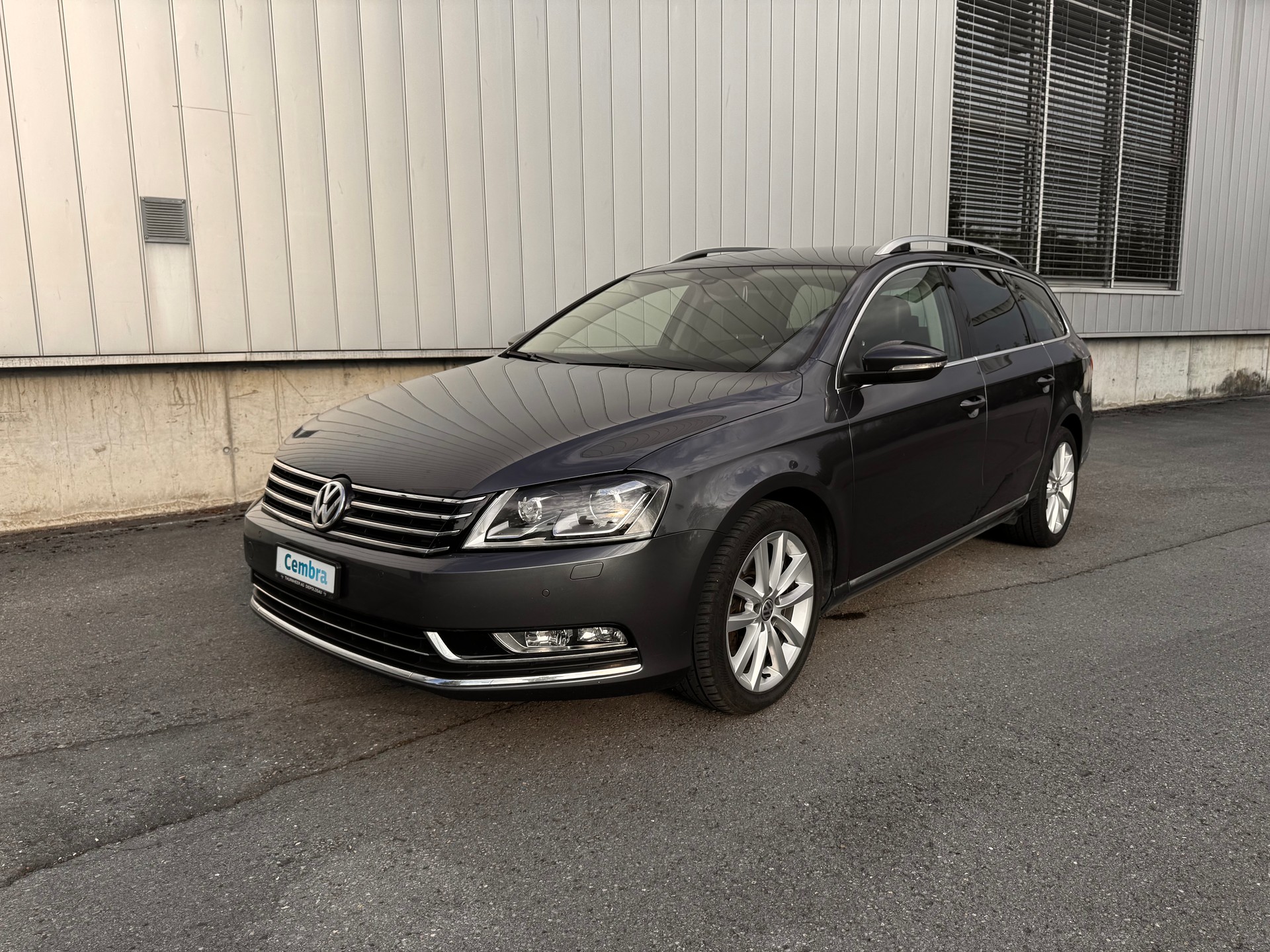 VW Passat Variant 2.0 TDI BMT Highline DSG-image-0