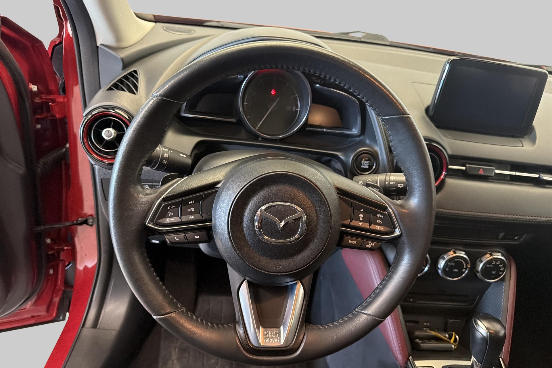 MAZDA CX-3 SKYACTIV-G 150 Revolution AWD Automat-image-9