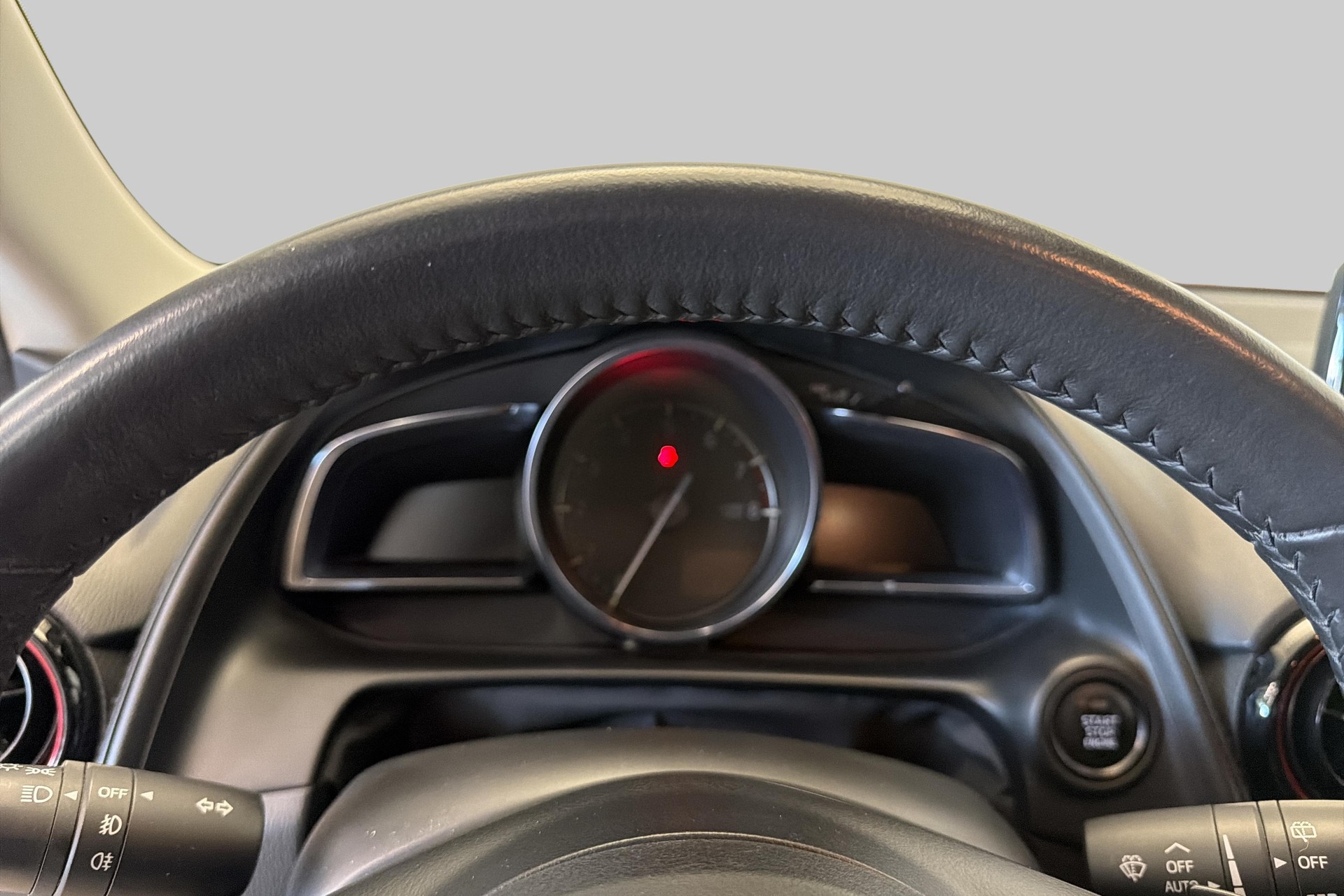 MAZDA CX-3 SKYACTIV-G 150 Revolution AWD Automat-image-10