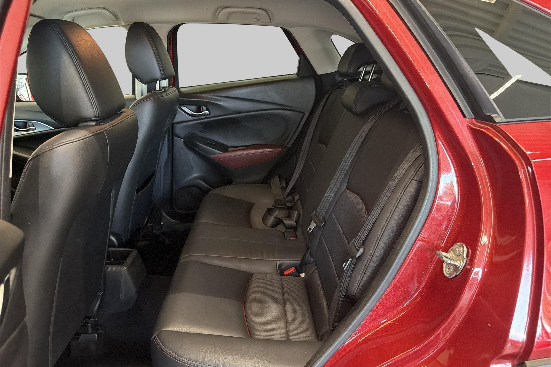 MAZDA CX-3 SKYACTIV-G 150 Revolution AWD Automat-image-15