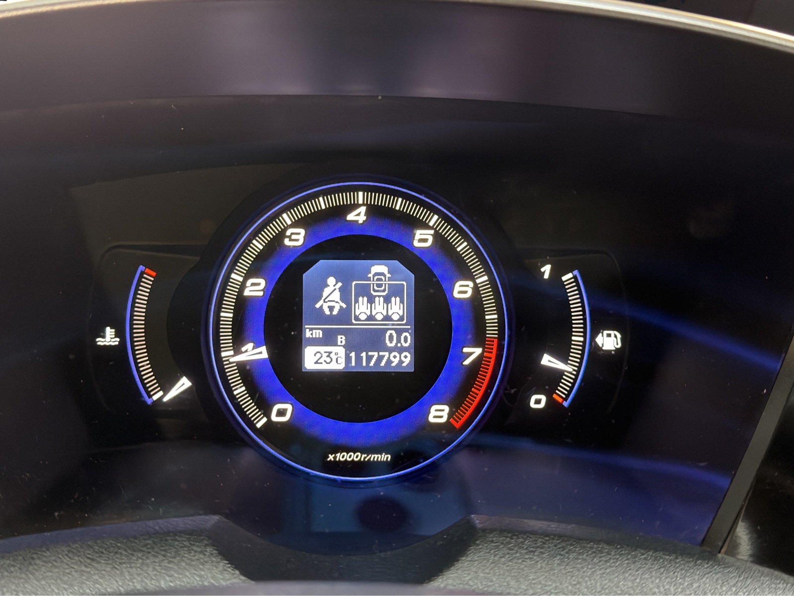 HONDA Civic 1.8i Comfort-image-15
