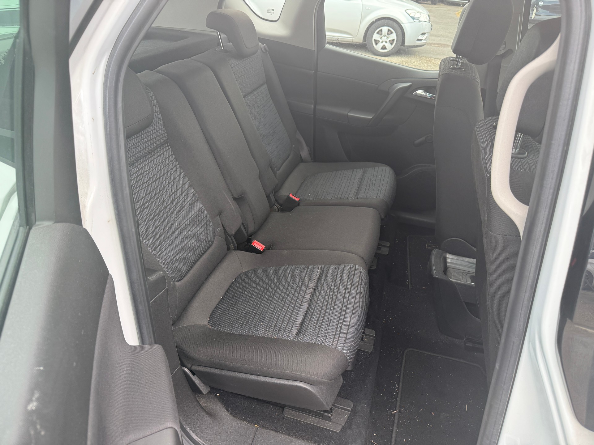 OPEL Meriva 1.4 Turbo-image-9