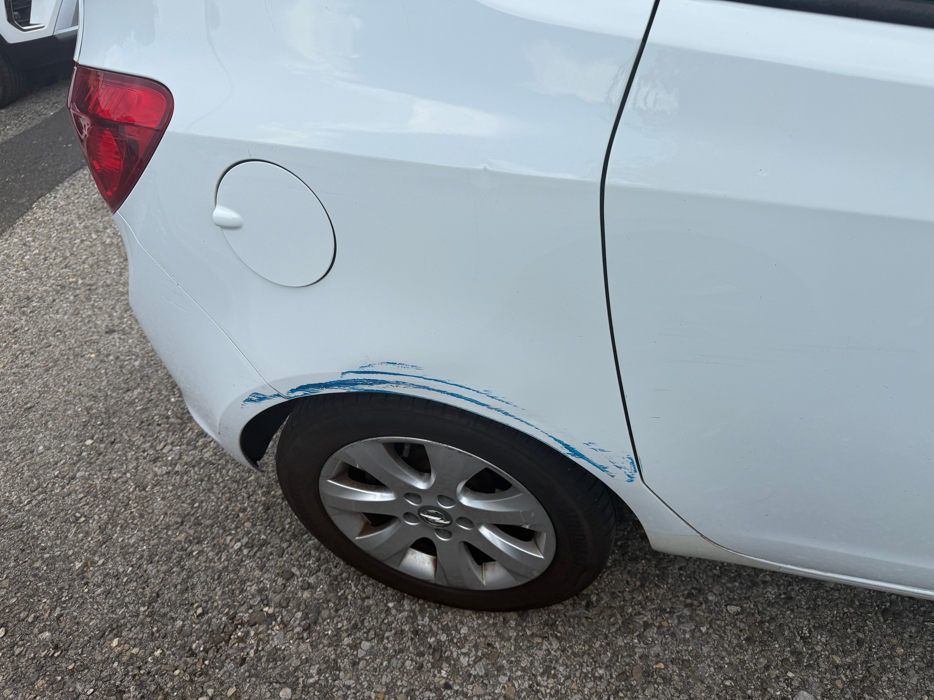 OPEL Meriva 1.4 Turbo-image-5