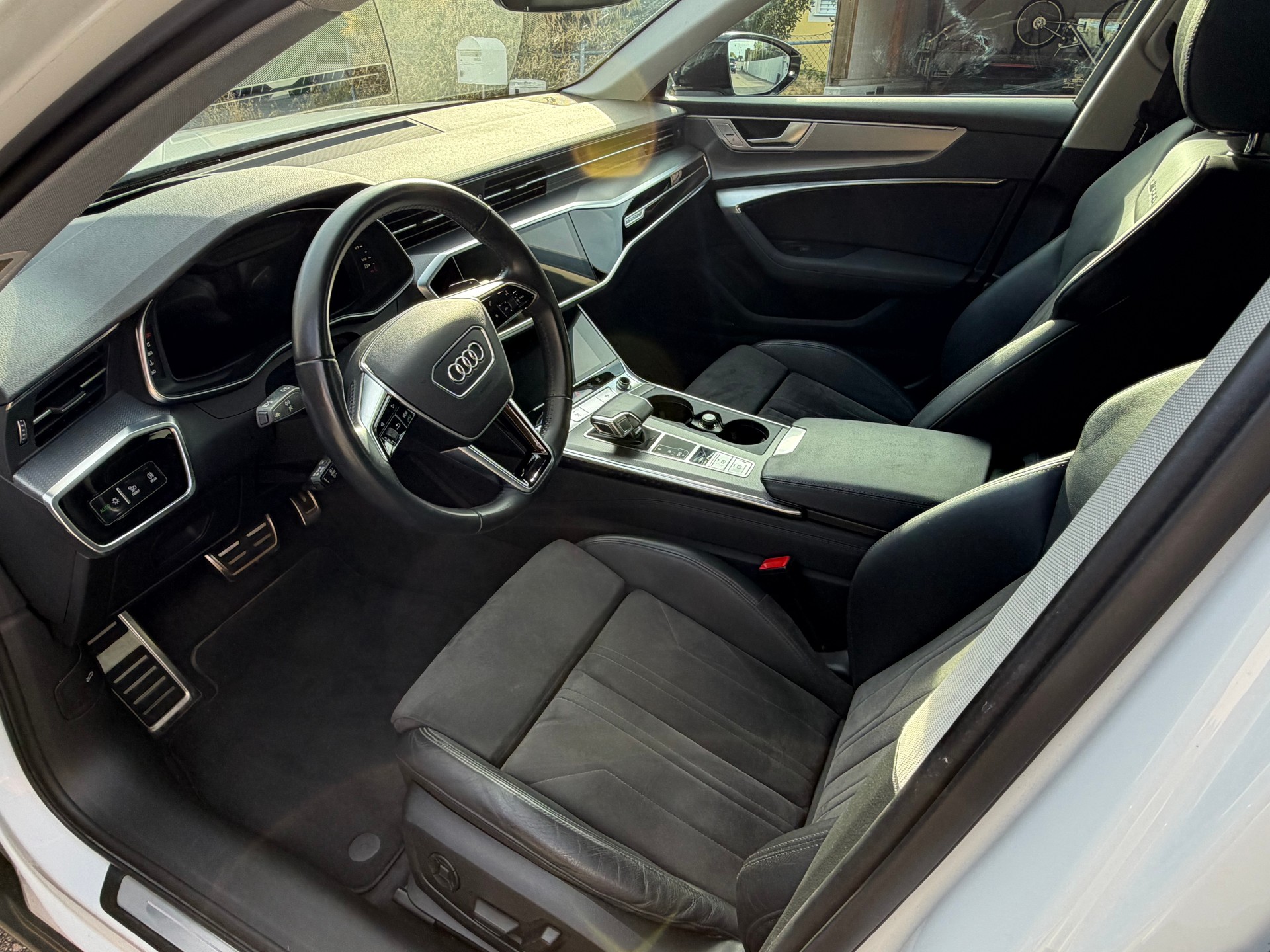 AUDI A6 allroad 55 TFSI quattro S-tronic-image-5