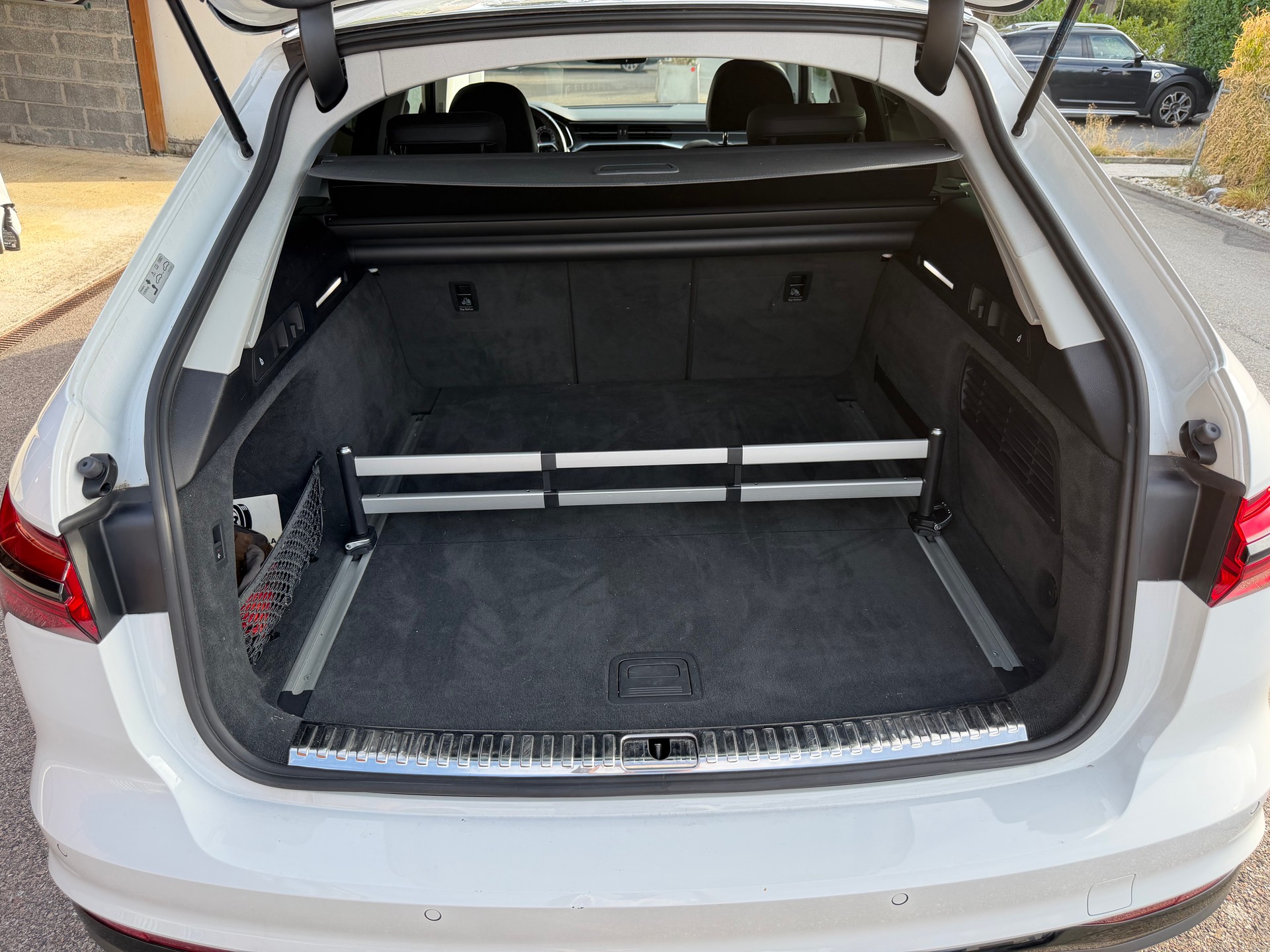 AUDI A6 allroad 55 TFSI quattro S-tronic-image-4
