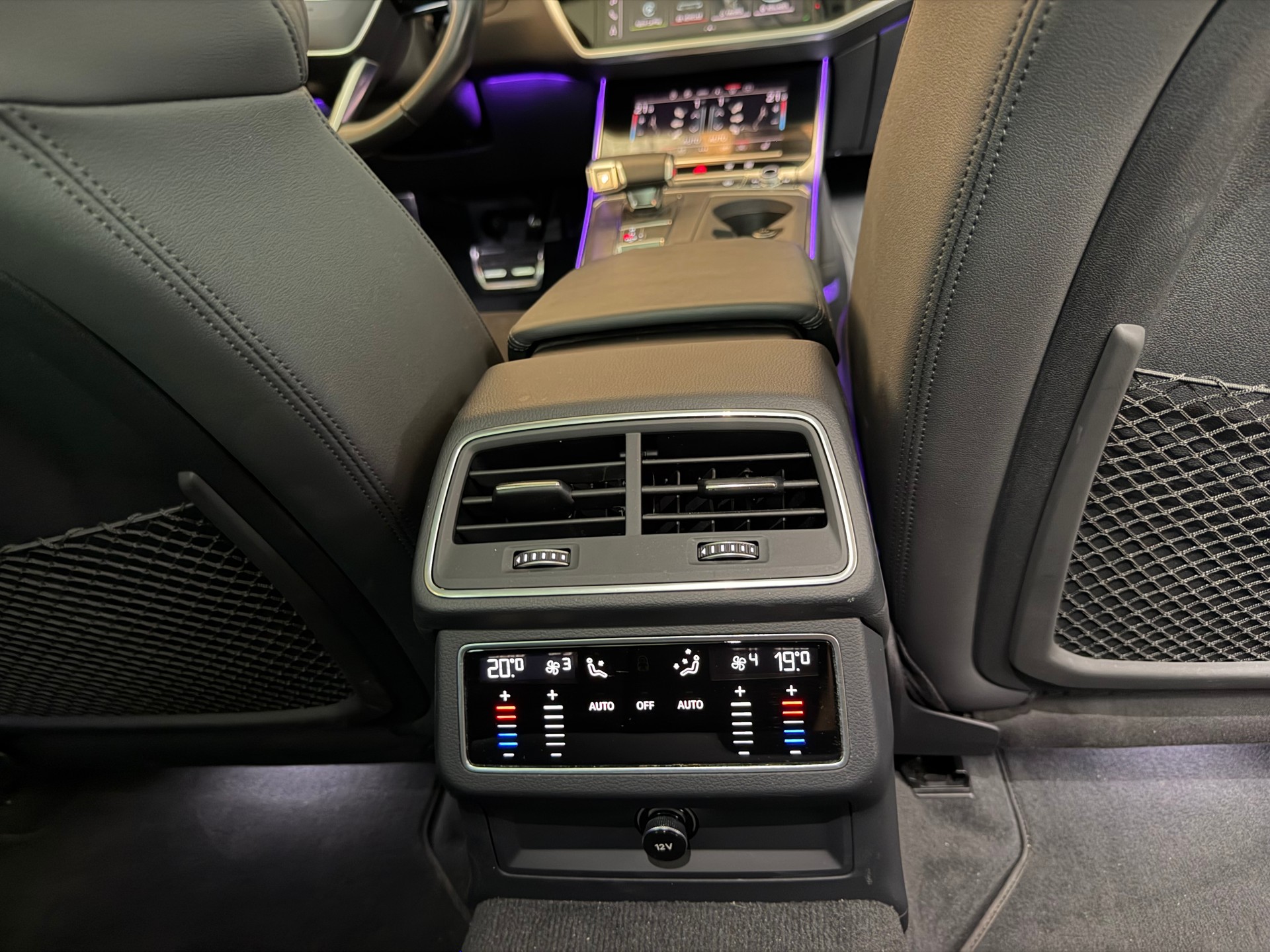 AUDI A6 allroad 55 TFSI quattro S-tronic-image-11