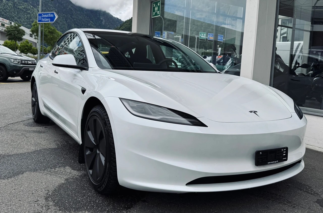 TESLA Model 3 Long Range Dual Motor AWD