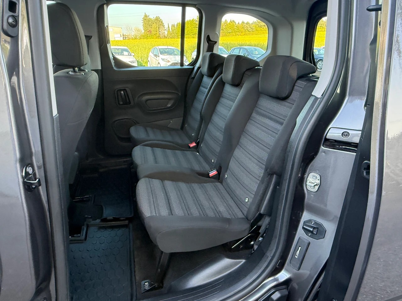 OPEL Combo Life 1.5 Innovation-image-9