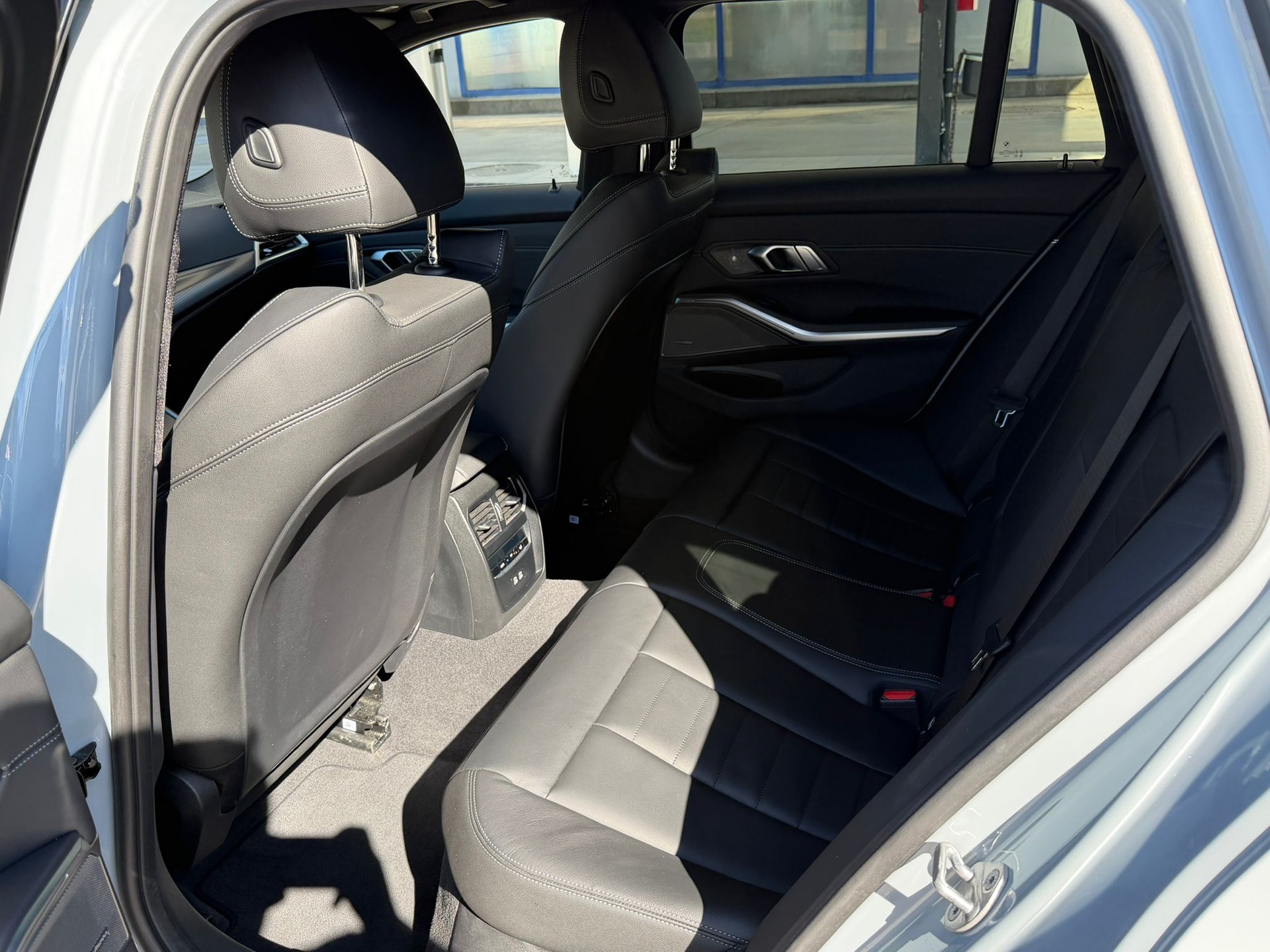 BMW M340i xDrive 48V Touring Steptronic *Vollausstattung**Ledersitze**Anhängerkupplung**Panorama**Driving Assist. Pro**Standheizung*-image-10