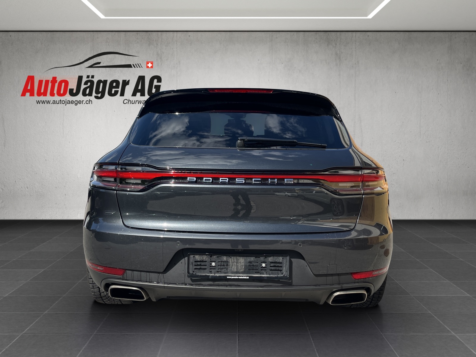 PORSCHE Macan PDK-image-4